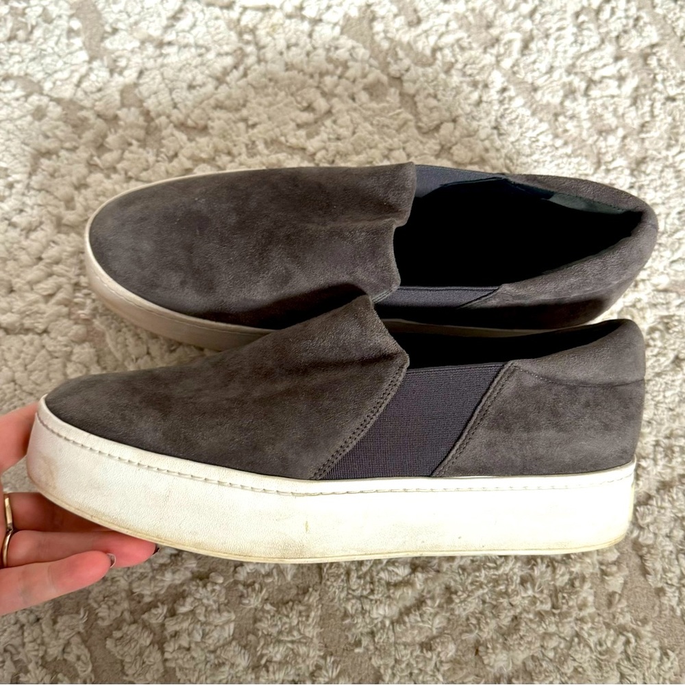 Vince Suede platform gray size 9.5 women’s shoes